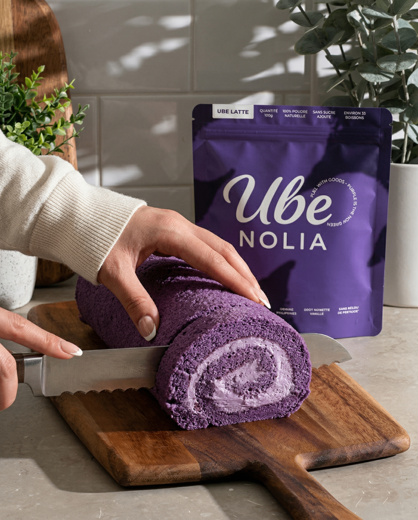 Torta Arrotolata Ube: Rotolo Svizzero Viola Chiffon Morbido