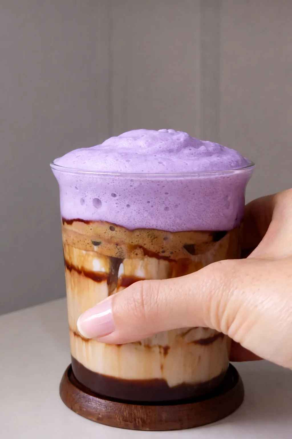 Ube Latte con cioccolato fondente – ricetta moka ube ghiacciata | Ube Nolia